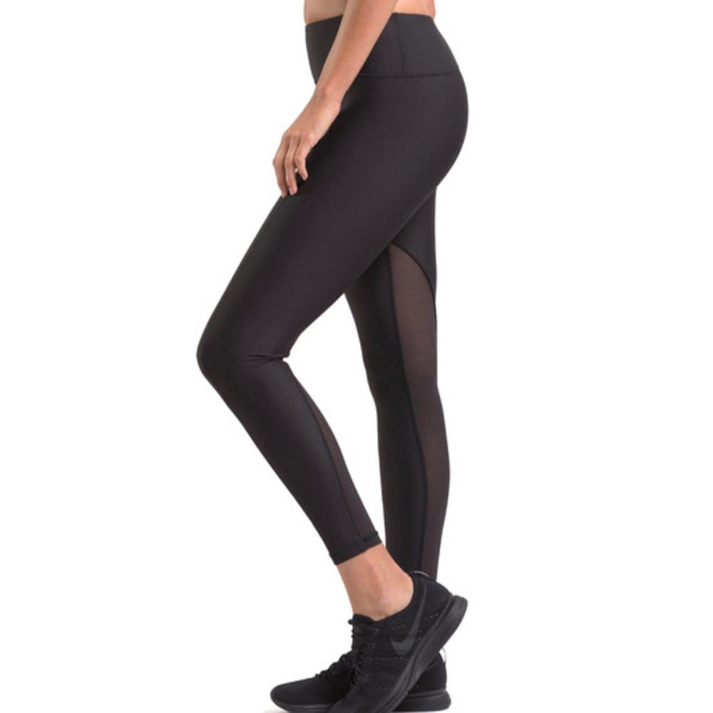 Amari Active Leggings